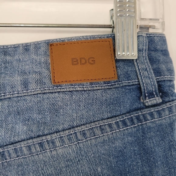 BDG High Rise Erin Embroidered Lace Boho Denim Jean Shorts - Picture 9 of 9